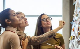 27.2 Recognising Opportunities-669887966.jpg