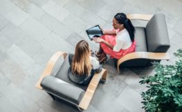 02 conversation - 618195354.jpg