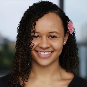 drleannearmitage - square copy.jpg